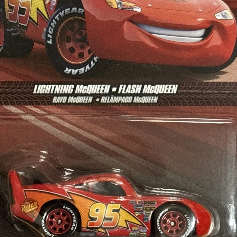 Disney Pixar‎ Cars Lightning McQueen Diecast Mattel FLM26 1:55 New In Box